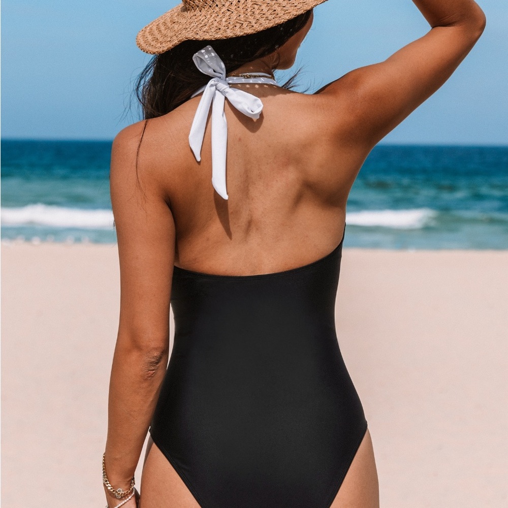 Cupshe nwt size m 12$ - Picture 2 of 7